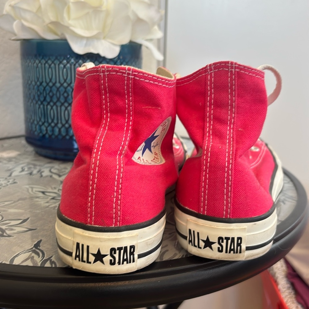 Chuck Taylor Converse All Star High Top Hot Pink